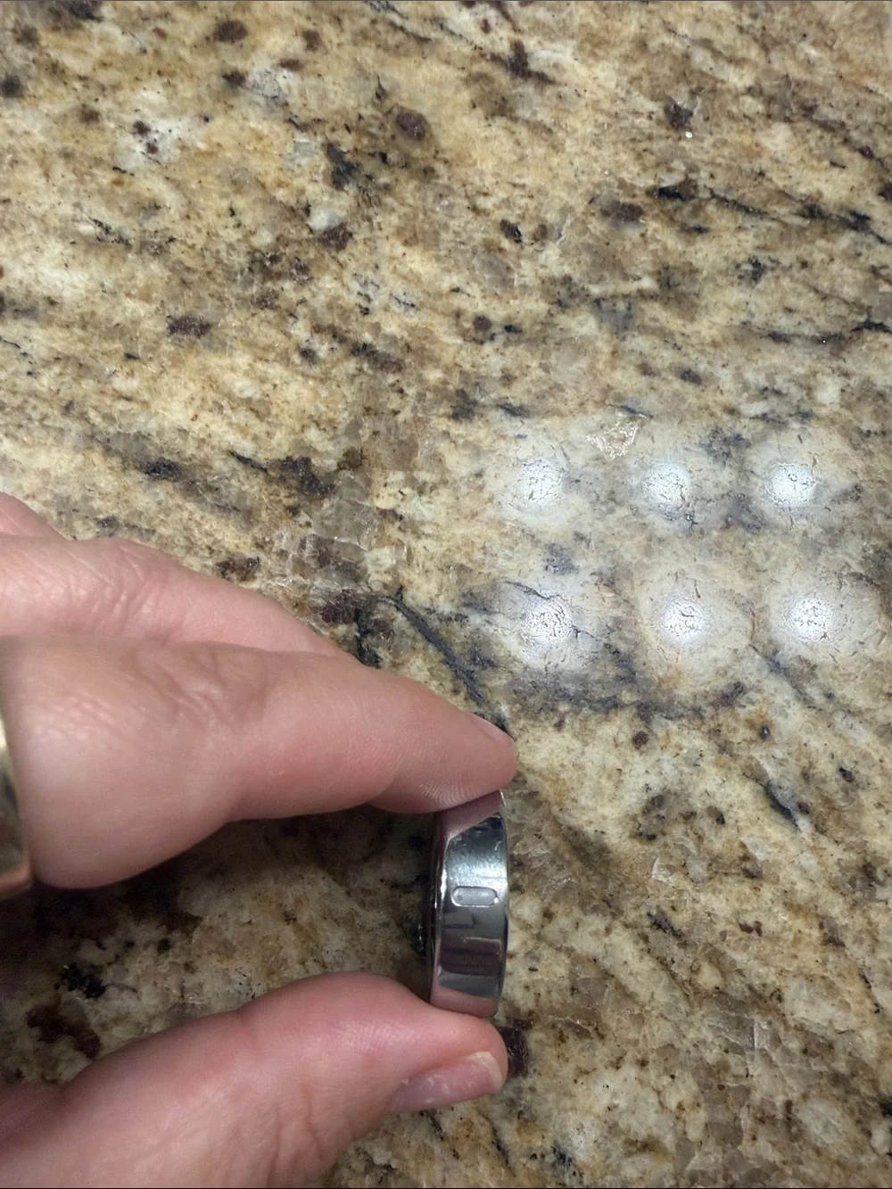 Oura Size 12 Version 4 Polished Silver (like new) - 2 chargers included